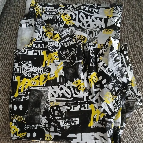 Guess Urban Graphic Tee in Black, White, and Yellow - Picture 4 of 4